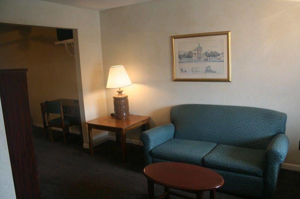 King'S Inn Huntsville Kültér fotó